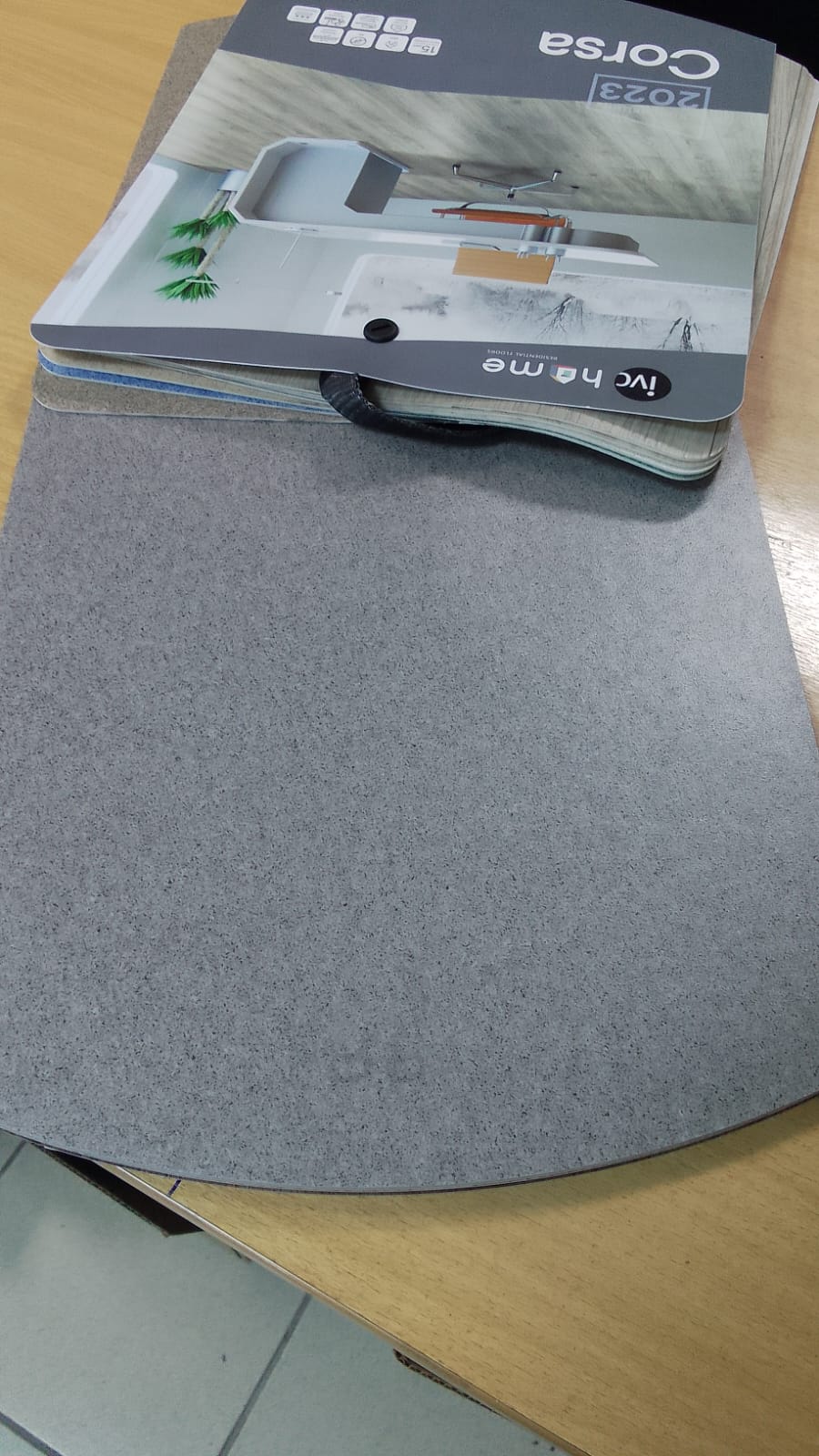 Линолеум полукоммерческий "IVC" Corsa Marras T96 (3м) — купить в Нягани