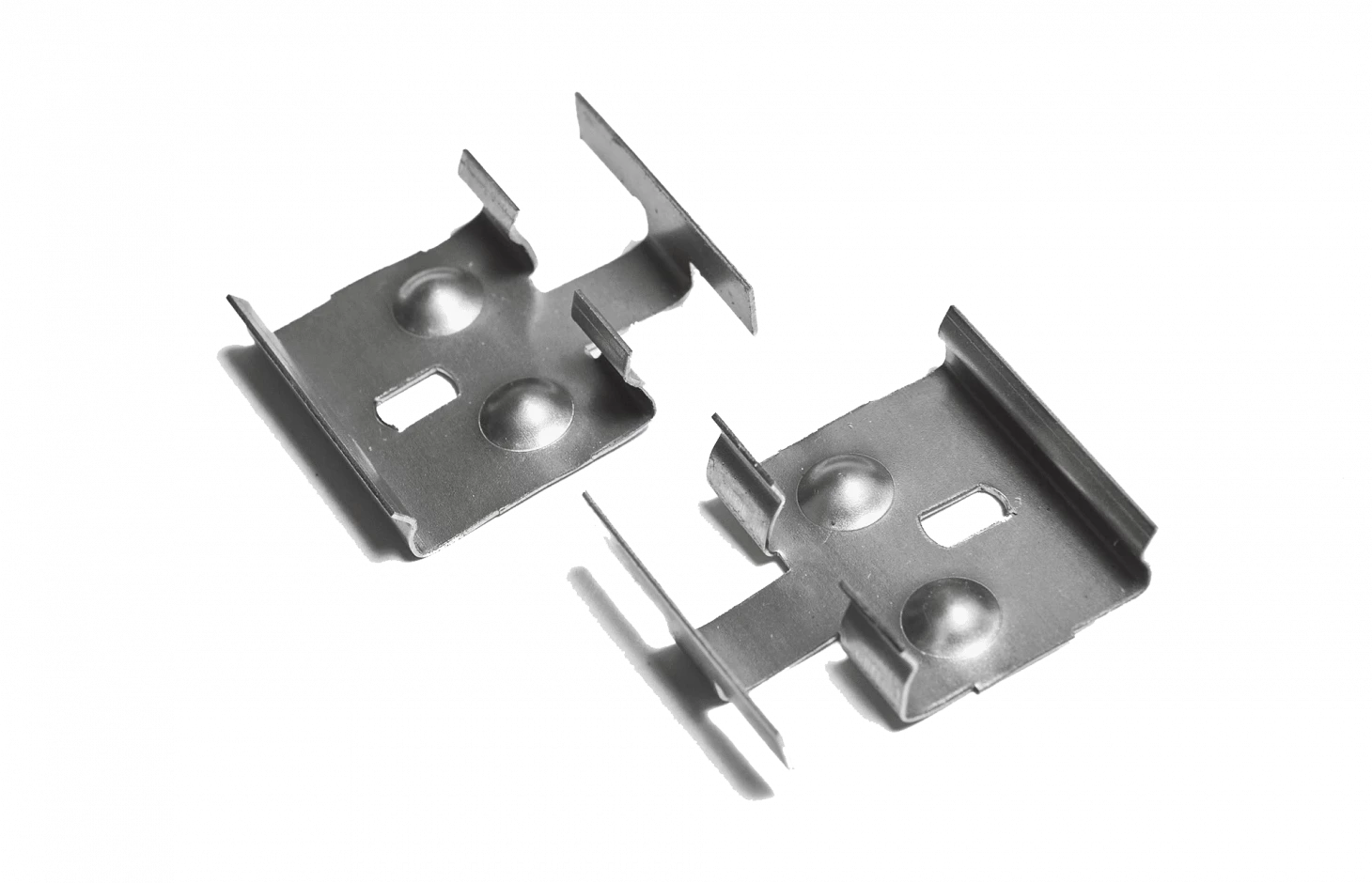 Монтажный набор для плинтуса CM Floor  (50 клипс и 50 саморезов с дюбелями) — купить в Нягани